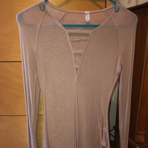 Small - Picture 1 of 3